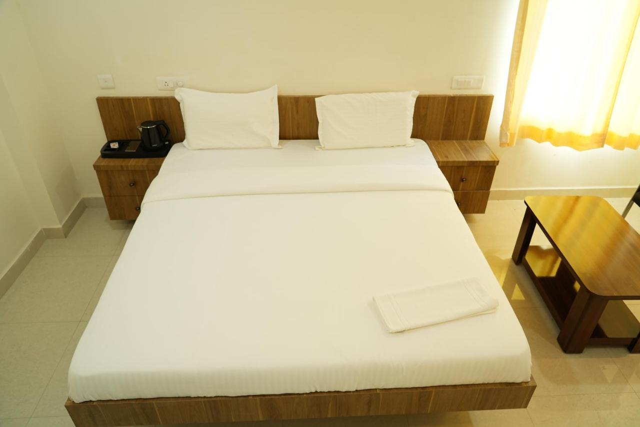 5 Star Grand- Premium Hotel Shamshabad Exterior photo
